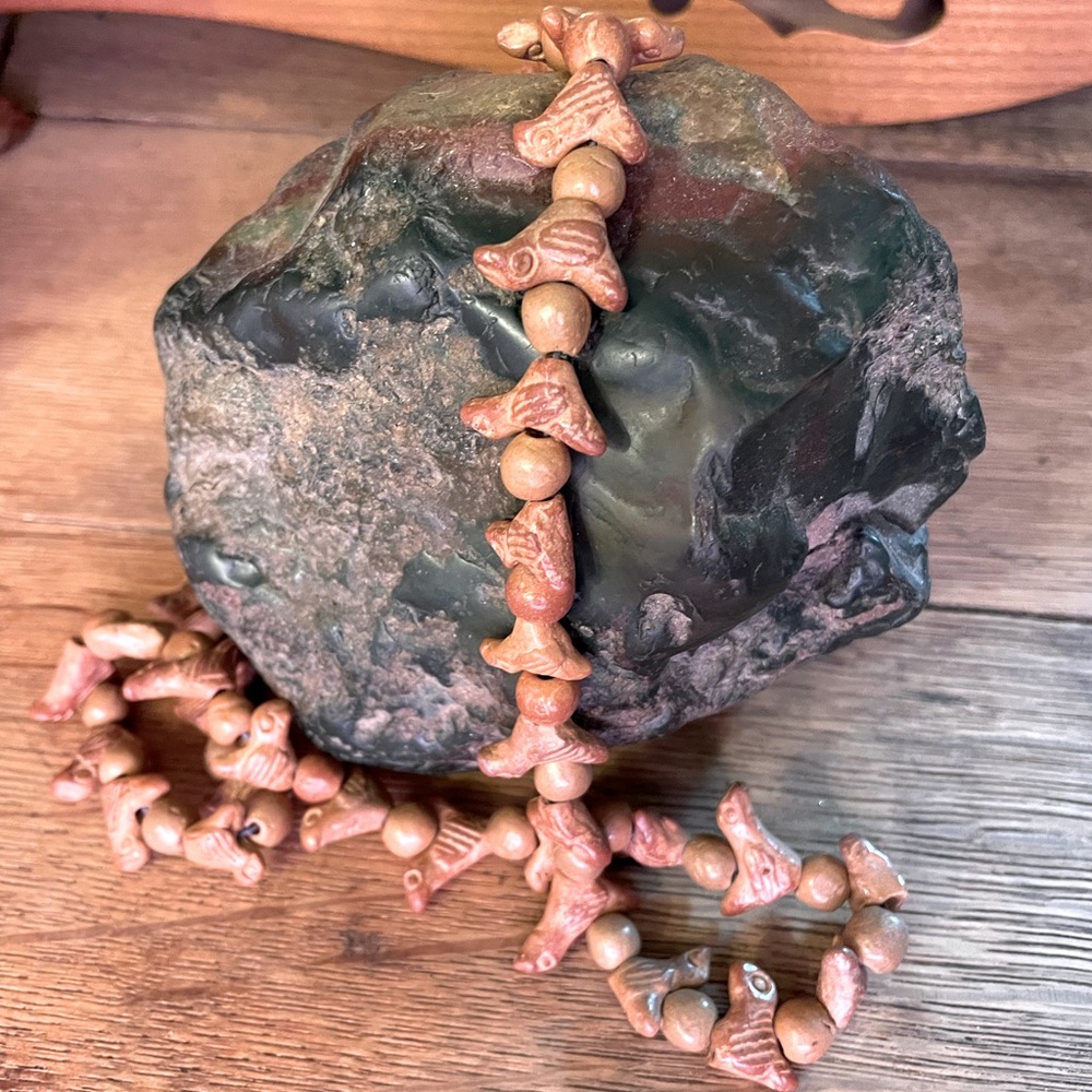 Vintage bird necklace - stone
